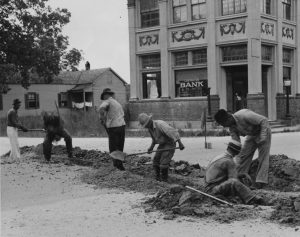 wpa_workers_laying_a_water_main_in_madisonville_louisiana_in_1937-1