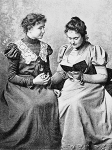 Miss Helen Keller and Miss Sullivan (1898)